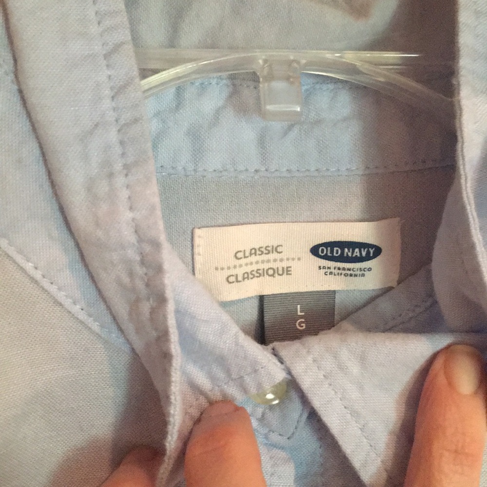 Classic style chambray button down shirt - Picture 2 of 4